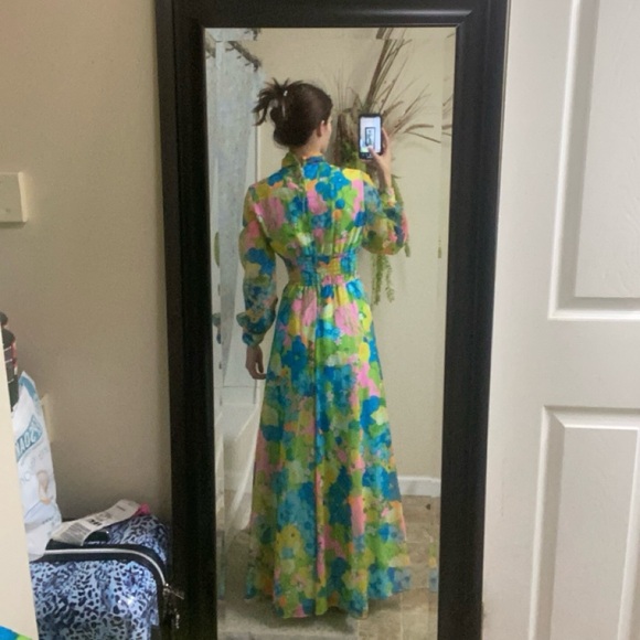 Amazing 70s Dress - Picture 7 of 12